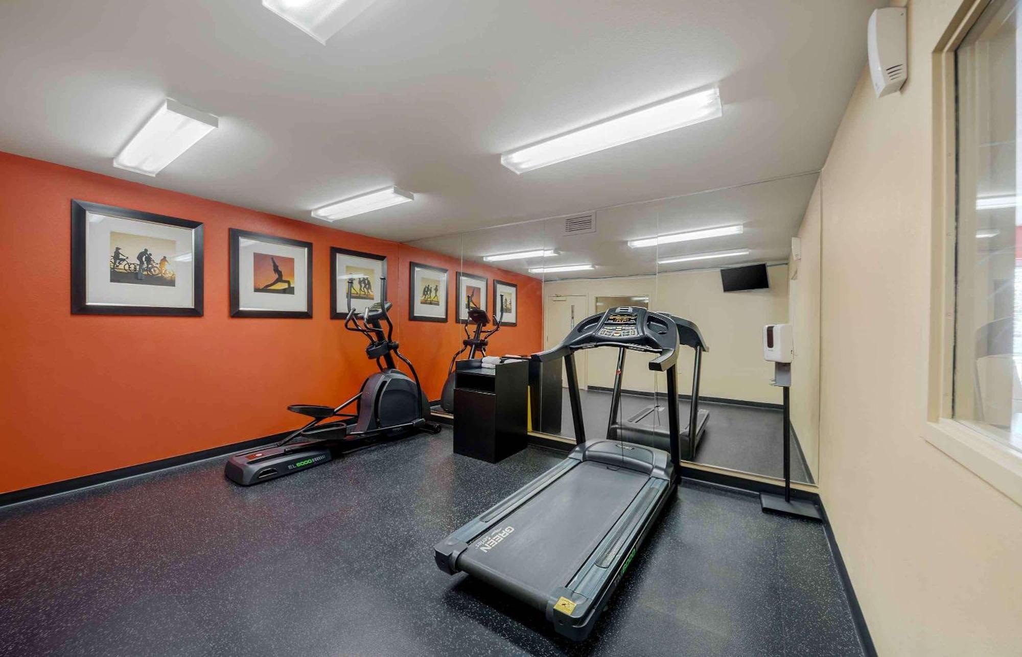 Extended Stay America Suites - Oklahoma City - Northwest מראה חיצוני תמונה
